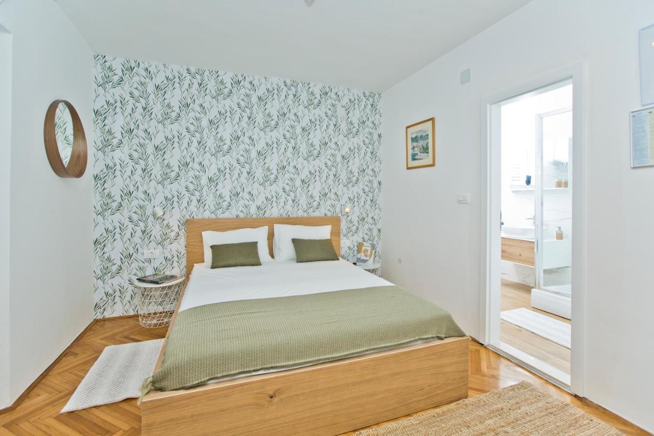 Hvar Deluxe Rooms Hvar Town Esterno foto